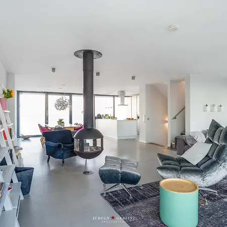 Σπίτι διακοπών Cube23 *